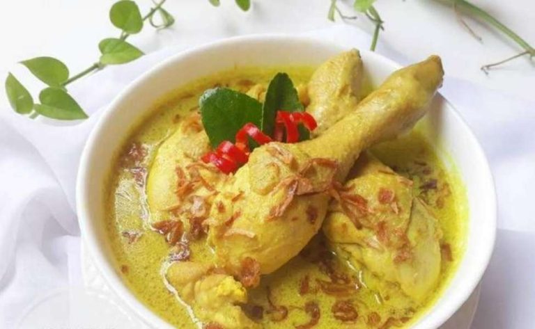 Rahasia Rasa Opor Ayam Yang Bikin Ketagihan Menjelajahi Kedalaman Kuliner Nusantara